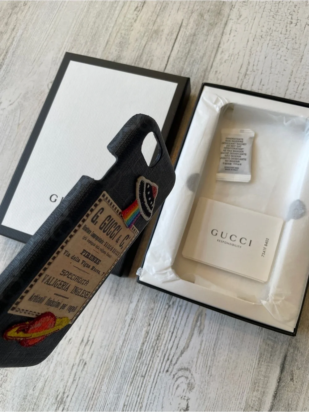 Gucci Black Embroidered UFO & Planet Patch GG IPhone 7/8/SE Case NEW